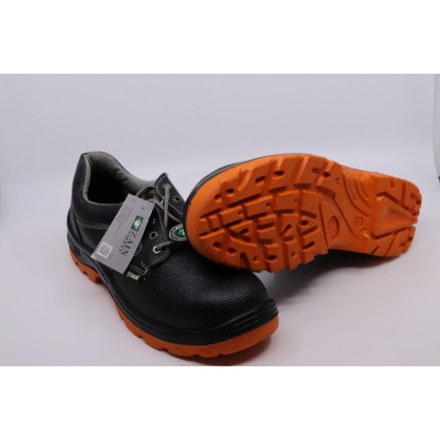 SAFETY SHOES ZAIN LOW  DOUBLE DENSITY MODEL NO. ZM- 16 O
