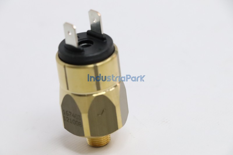 PRESSURE SWITCH 7.1495E00020