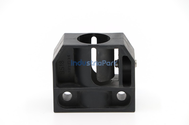 CLAMP F. PROXIMITY SWITCH M18  10136647