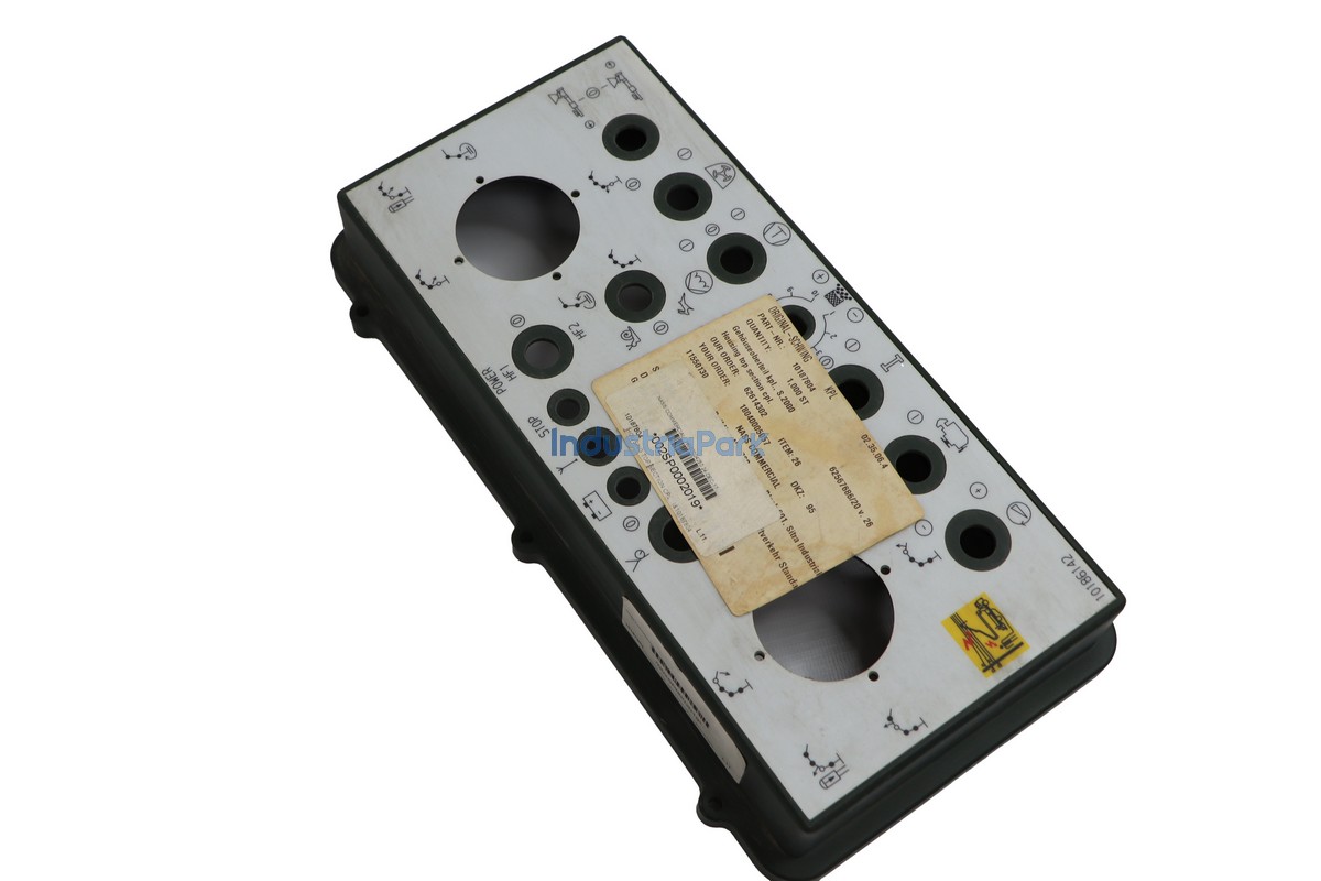 REMOTE TOP HOUSING 10187804