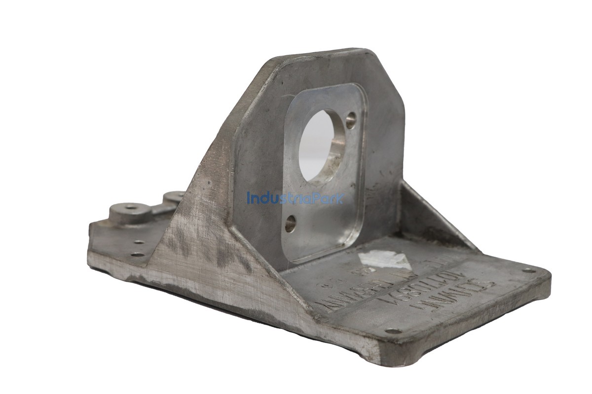 WATER PUMP MOUNTING BRACKER  10170890