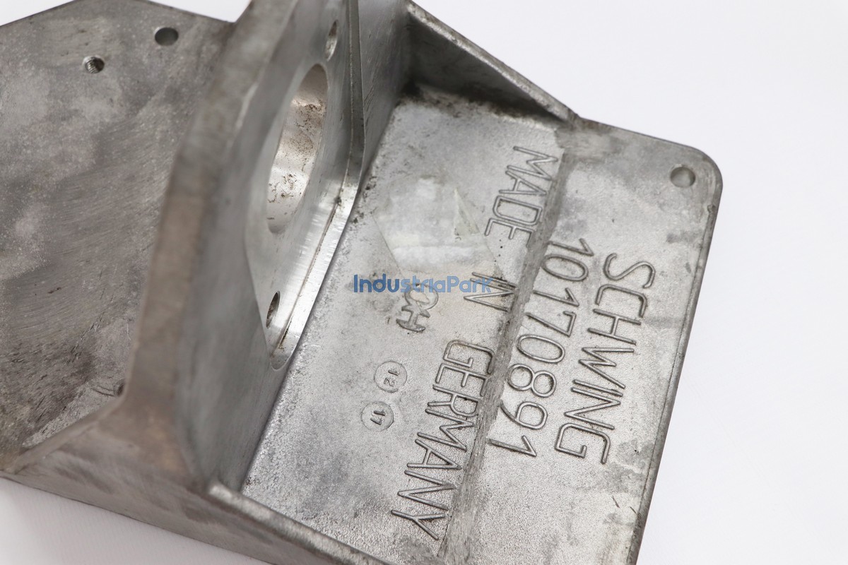 WATER PUMP MOUNTING BRACKER  10170890