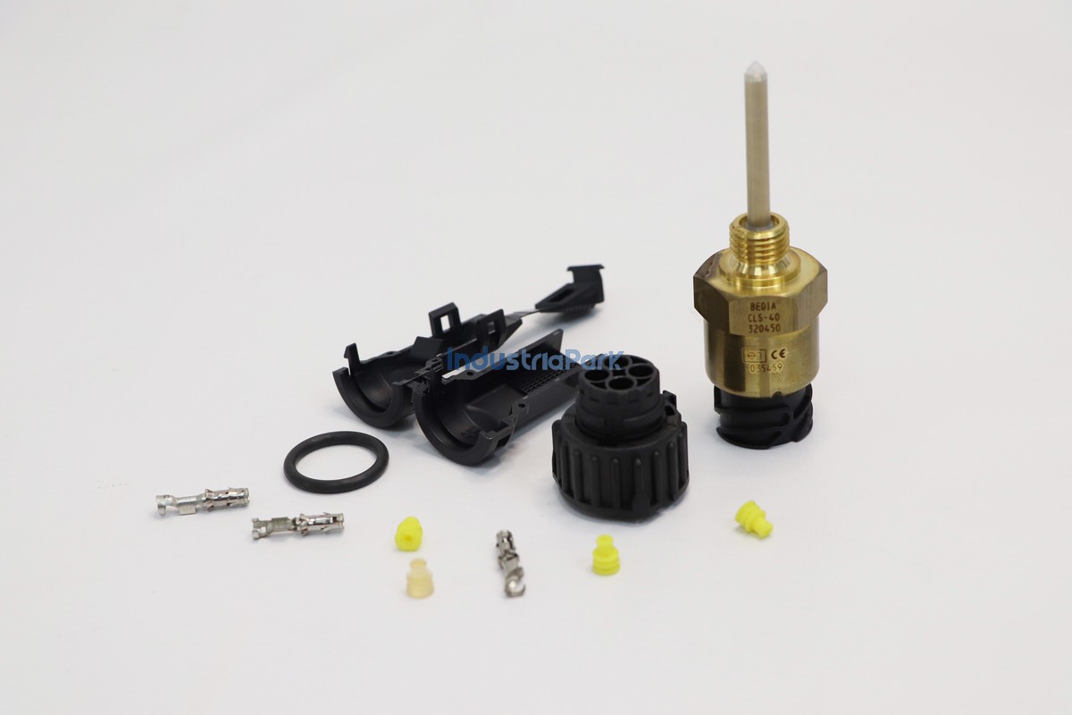Coolant level sensor