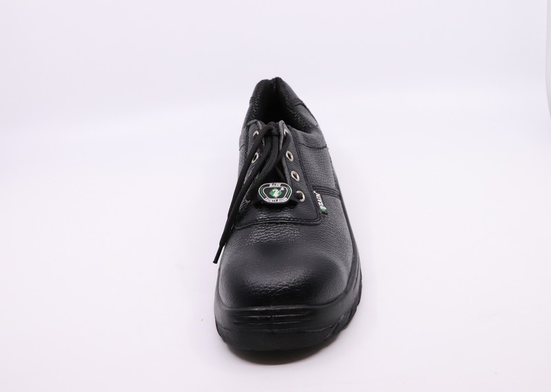 SAFETY SHOES ZAIN LOW  SINGLE DENSITY MODEL NO.ZM-06  