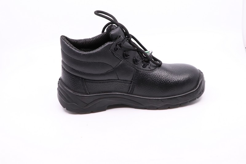 SAFETY SHOES ZAIN HIGH  SINGLE DENSITY MODEL NO.ZM-10